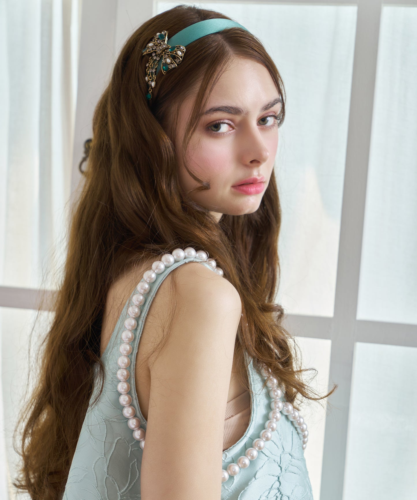 Licar Hair Band クリスタル パール サテン リカー ヘアバンド ヘアカチューシャ